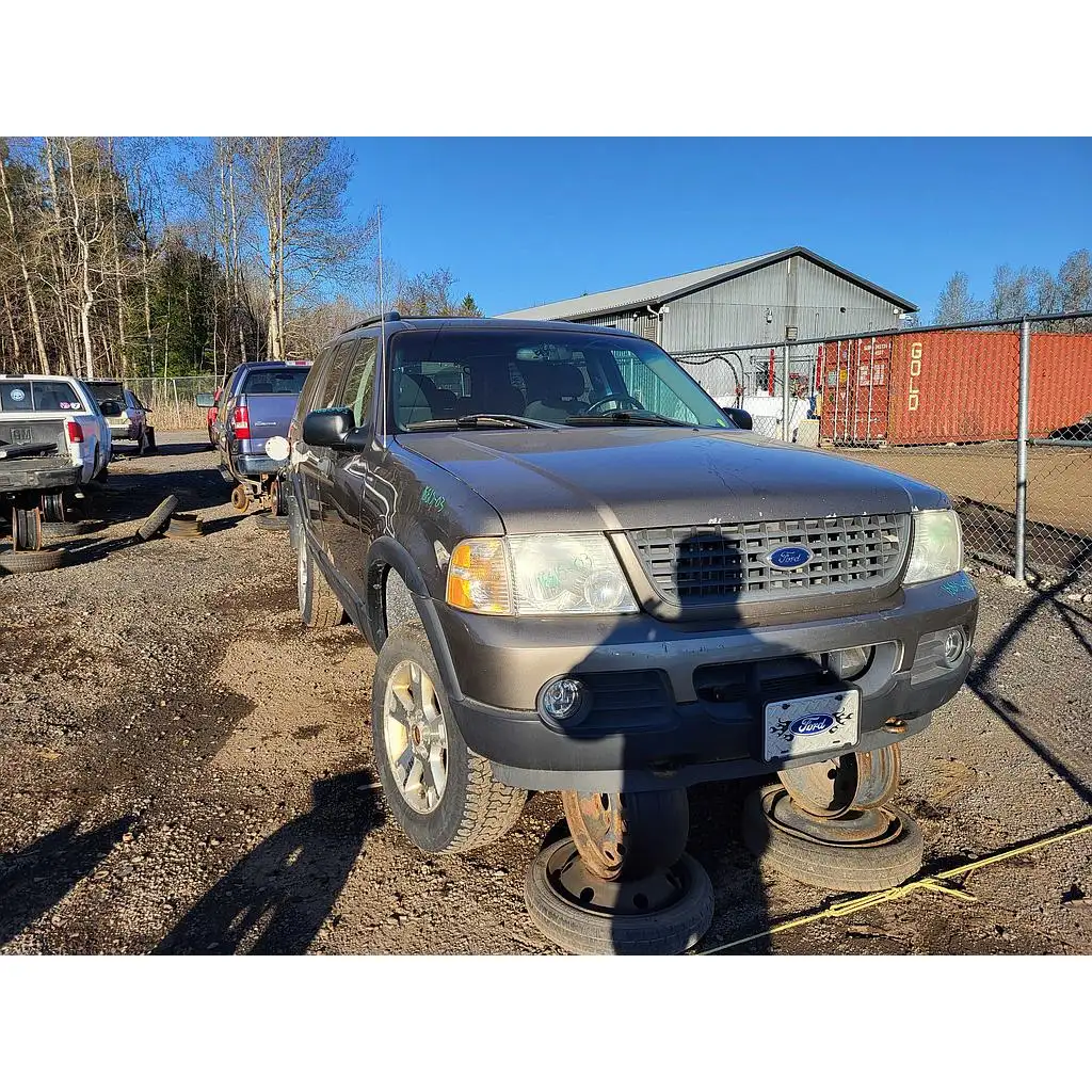 Photo of 2003 Ford Explorer