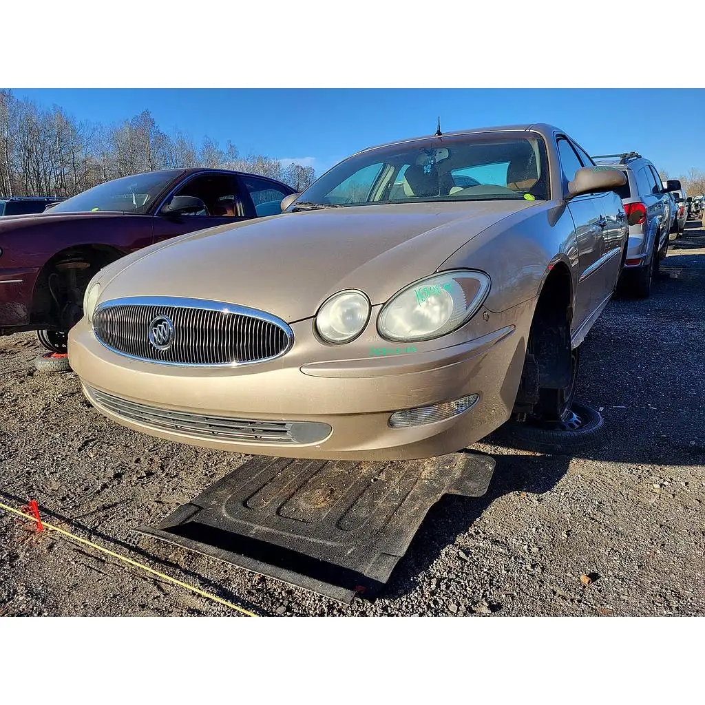 Photo of 2005 Buick Allure