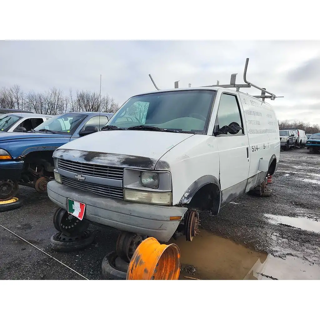 Photo of 2004 Chevrolet Astro