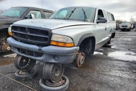 Photo of 2003 Dodge Dakota