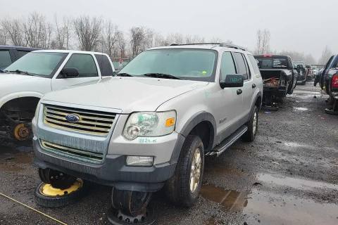 Photo of 2006 Ford Explorer