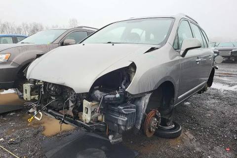 Photo of 2012 Kia Rondo