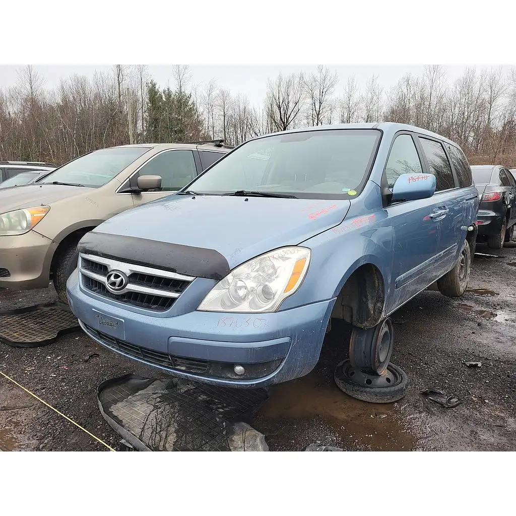 Photo of 2007 Hyundai Entourage