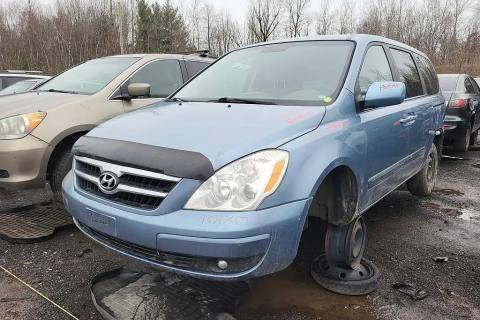 Photo of 2007 Hyundai Entourage