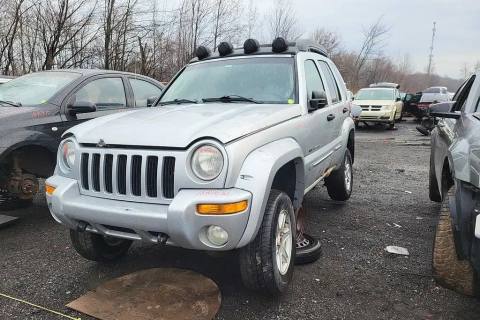 Photo of 2003 Jeep Liberty