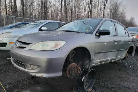 Photo of 2005 Honda Civic