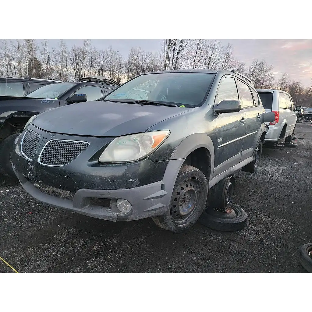 Photo of 2006 Pontiac Vibe
