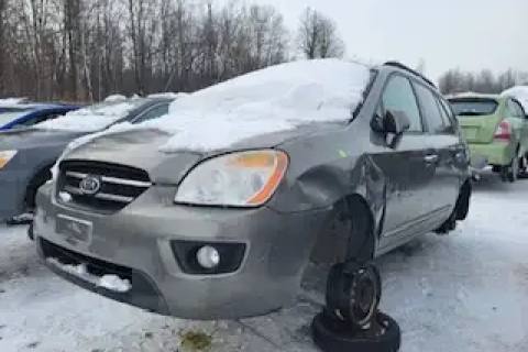 Photo of 2010 Kia Rondo