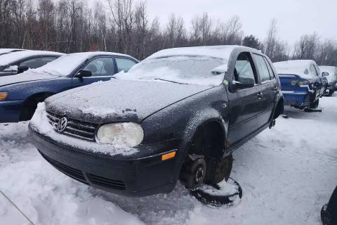 Photo of 2003 Volkswagen Golf
