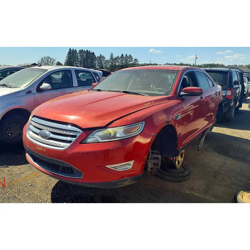 Photo of 2010 Ford Taurus