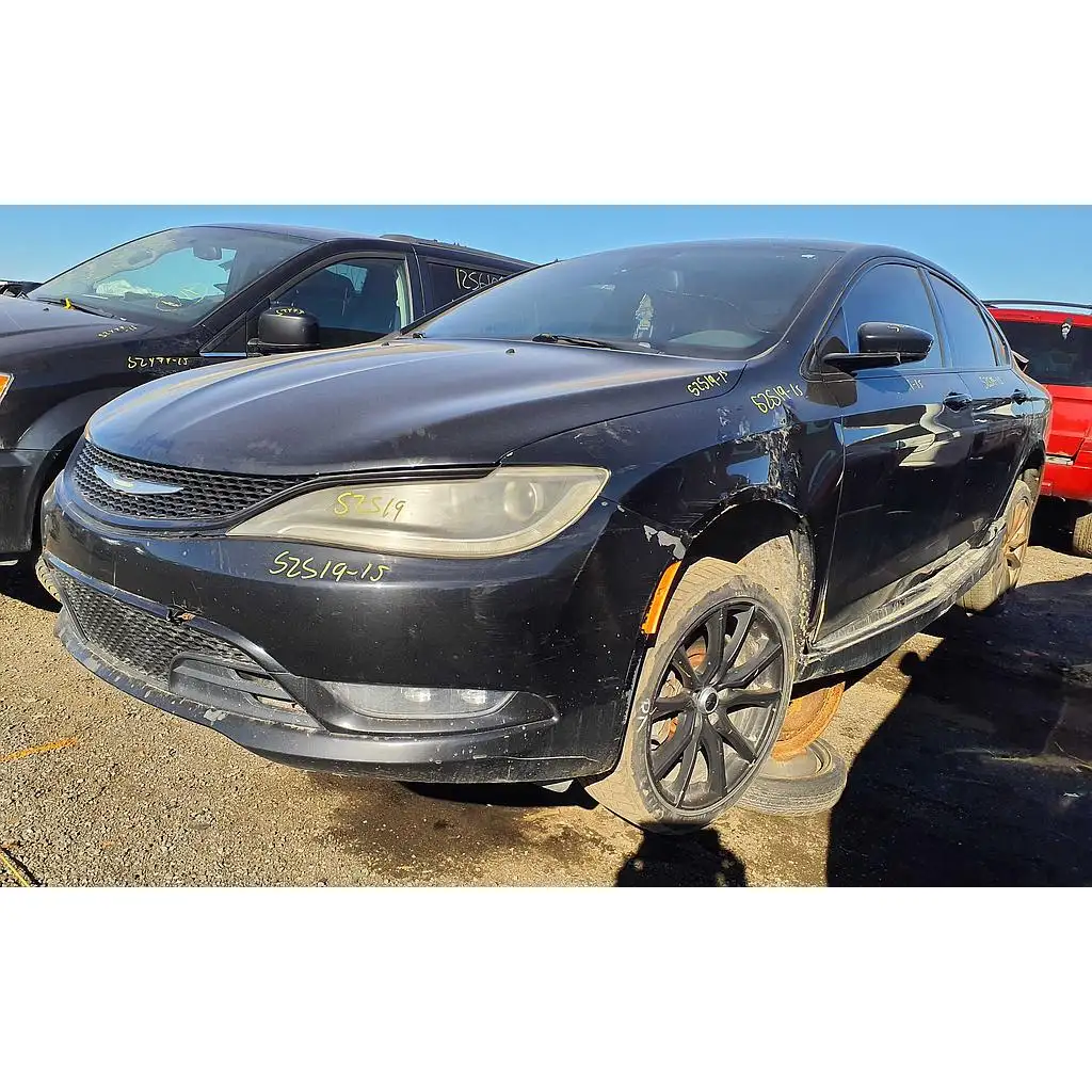 Photo of 2015 Chrysler 200