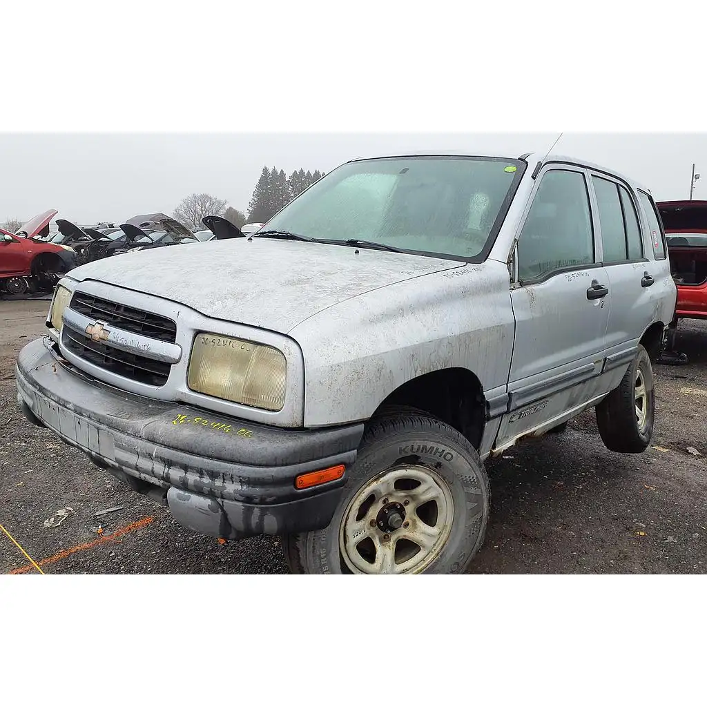 Photo of 2000 Chevrolet Tracker
