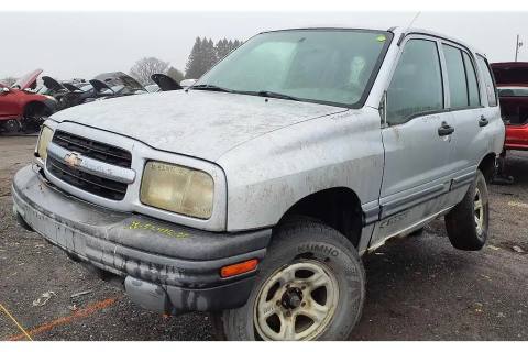 Photo of 2000 Chevrolet Tracker