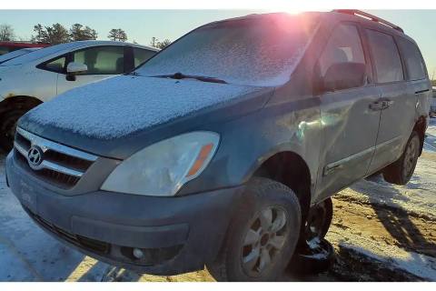 Photo of 2007 Hyundai Entourage