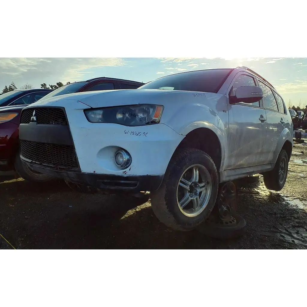 Photo of 2013 Mitsubishi Outlander