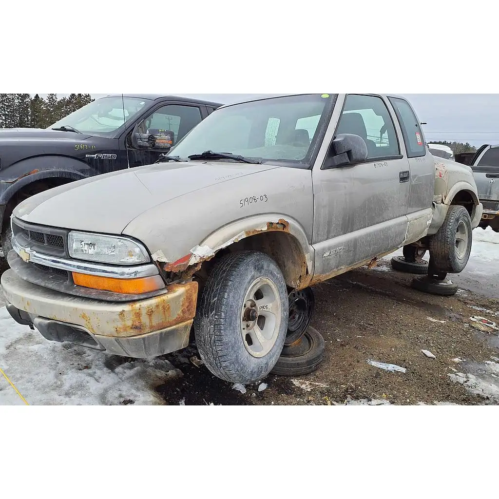 Photo of 2003 Chevrolet S-10