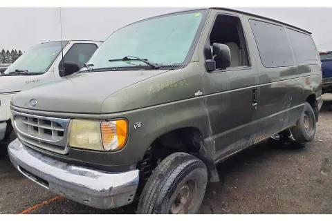 Photo of 2002 Ford Econoline