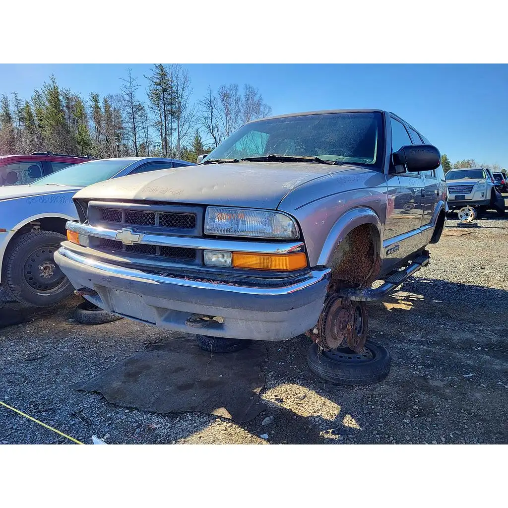 Photo of 2001 Chevrolet Blazer