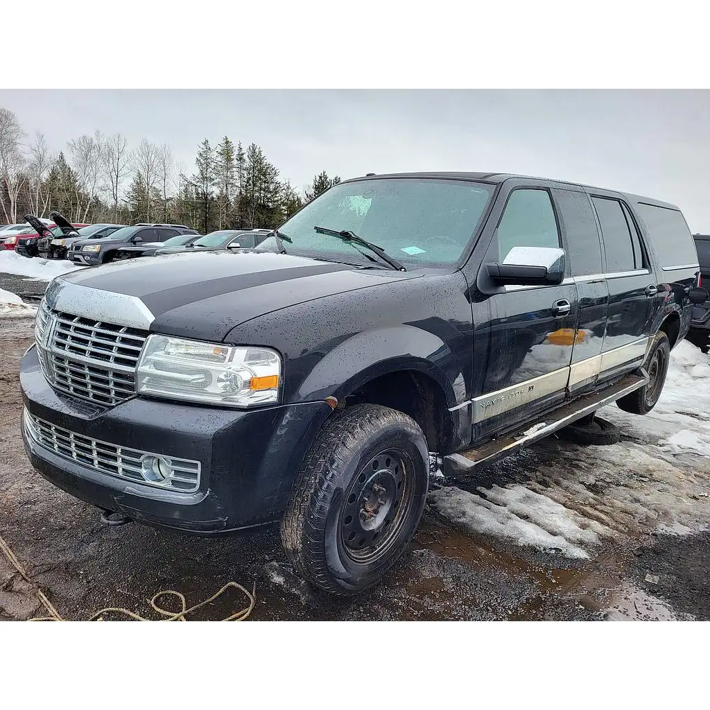 Photo of 2014 Lincoln Navigator