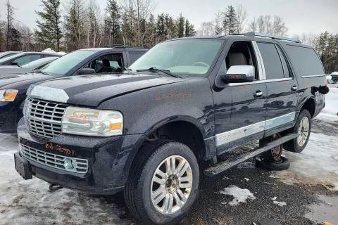 Photo of 2011 Lincoln Navigator