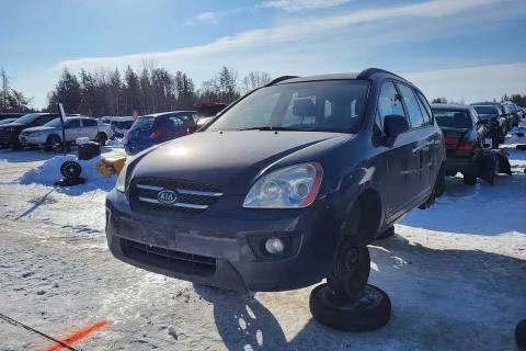 Photo of 2008 Kia Rondo
