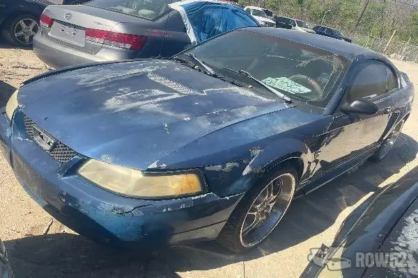Photo of 1999 Ford Mustang