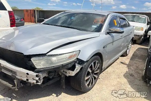 Photo of 2015 Ford Taurus