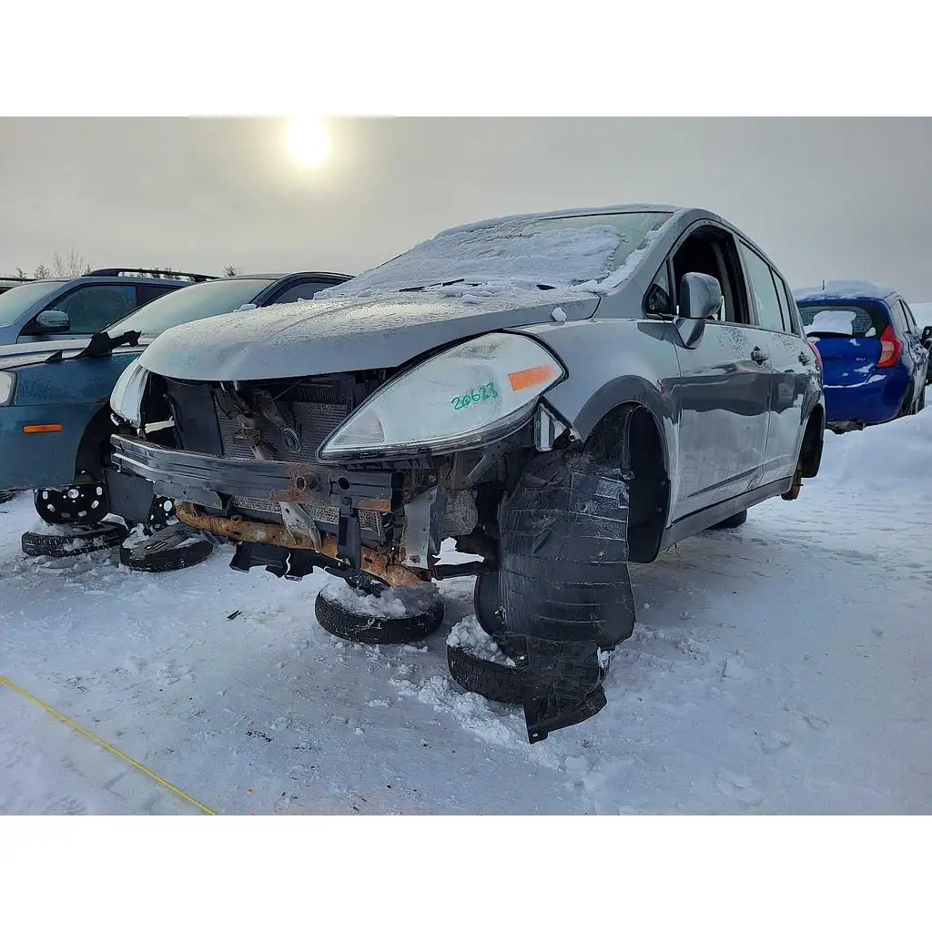 Photo of 2010 Nissan Versa