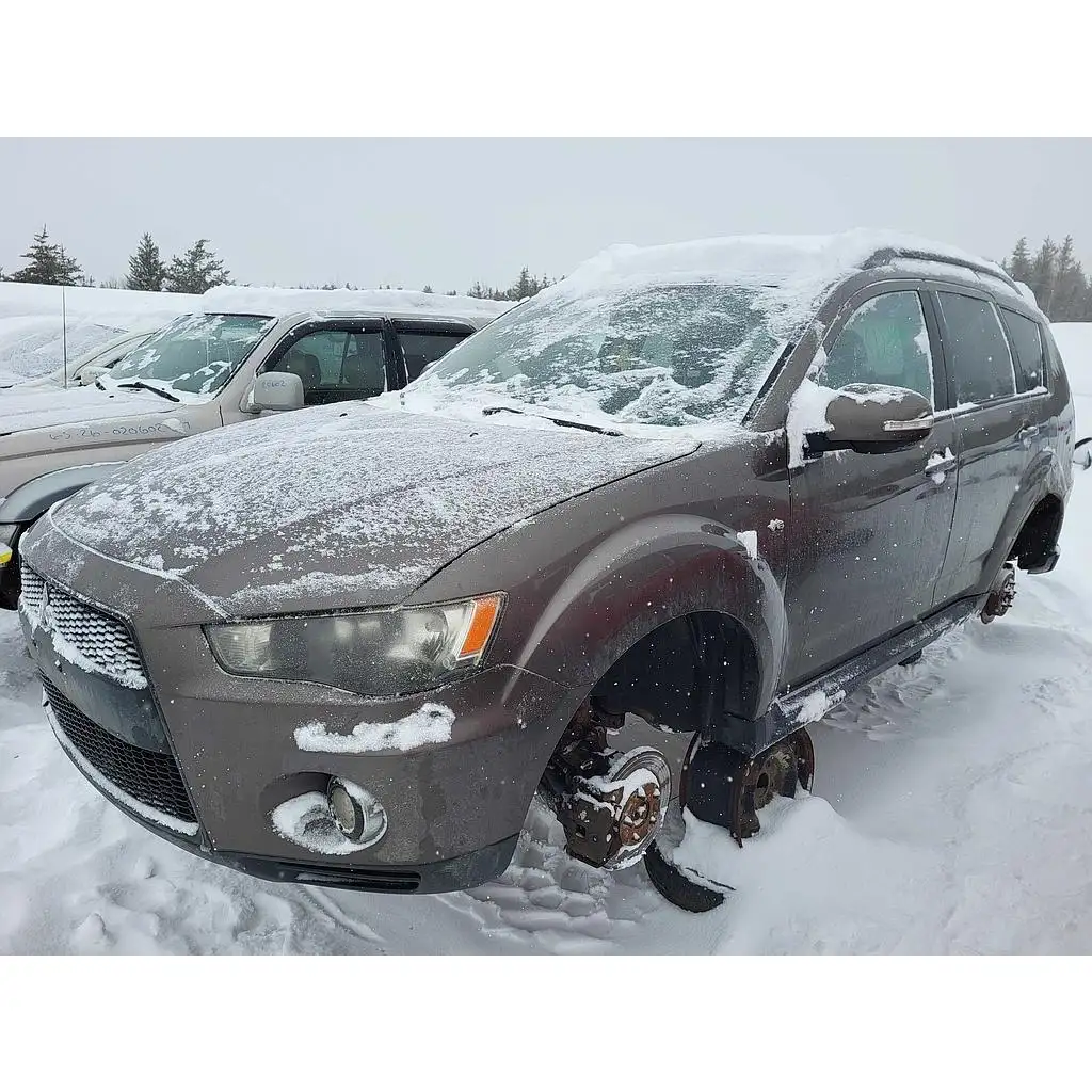 Photo of 2011 Mitsubishi Outlander