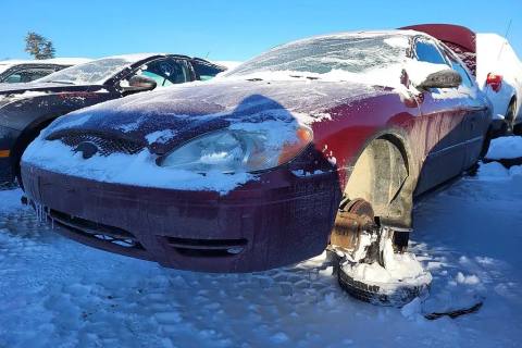 Photo of 2005 Ford Taurus