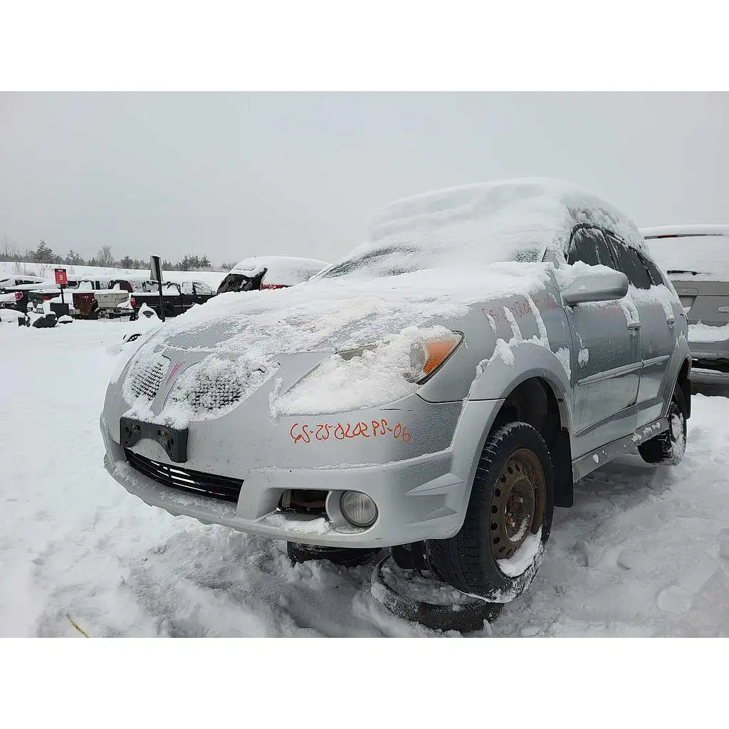 Photo of 2006 Pontiac Vibe