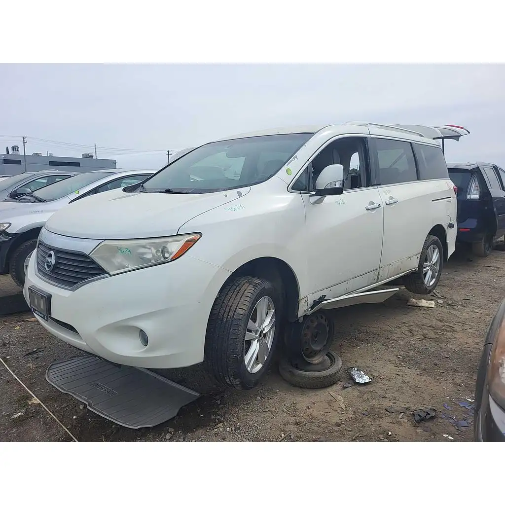 Photo of 2011 Nissan Quest