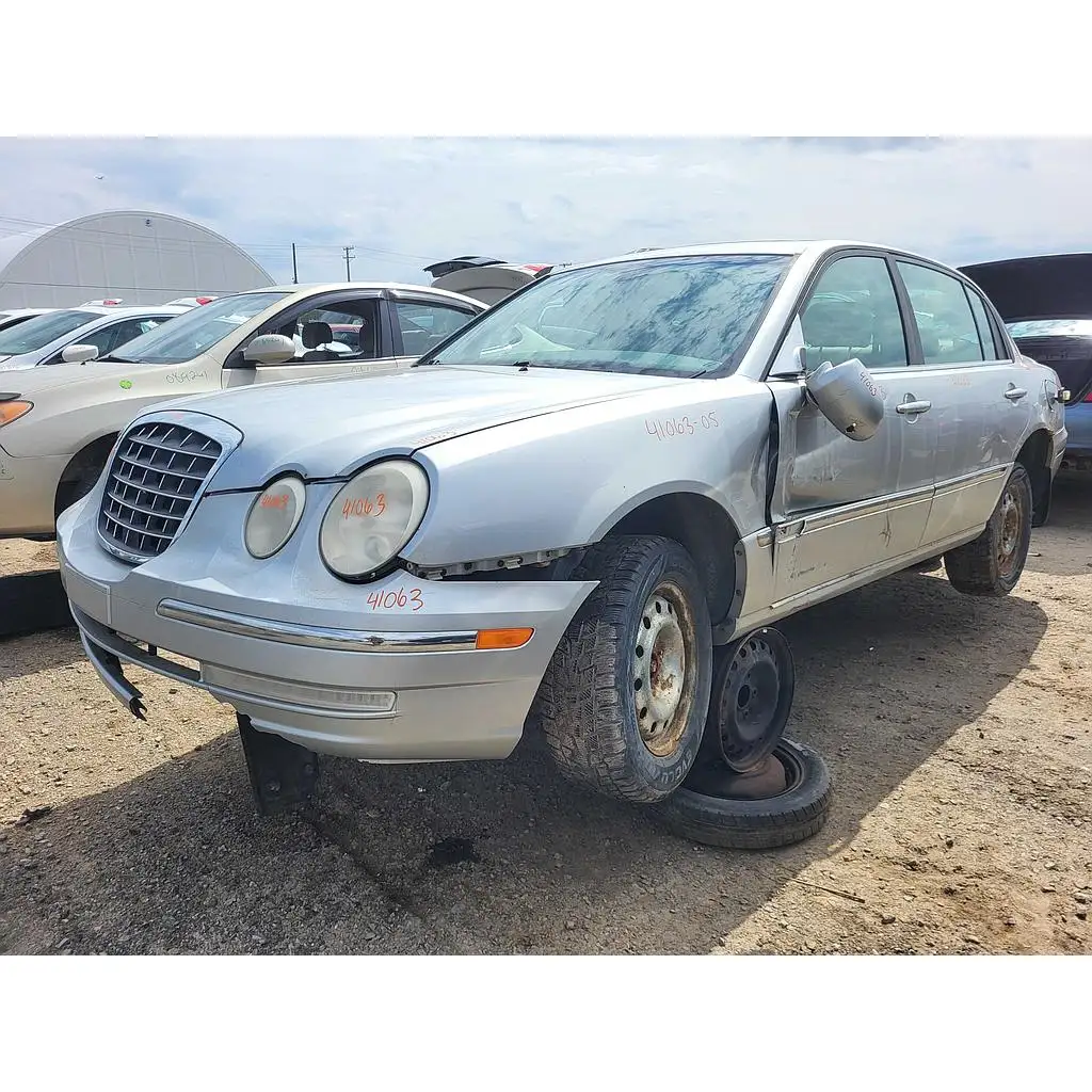 Photo of 2005 Kia Amanti