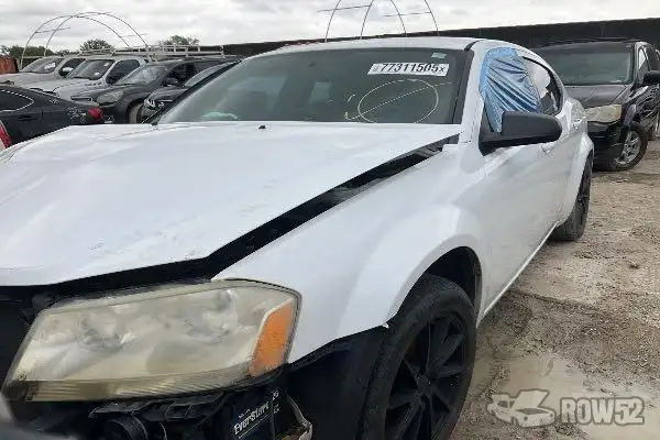 Photo of 2013 Dodge Avenger