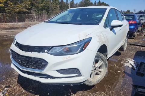 Photo of 2017 Chevrolet Cruze