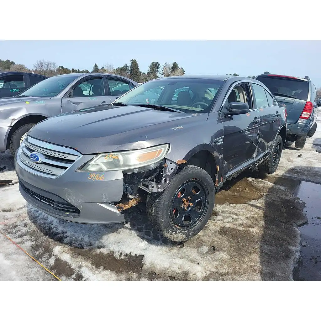 Photo of 2012 Ford Taurus