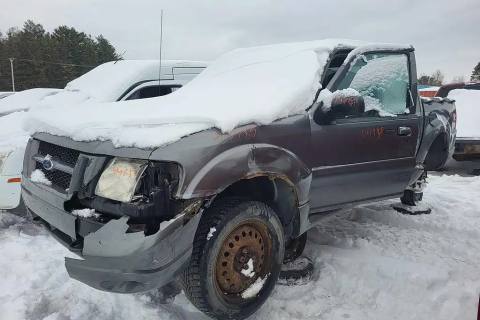Photo of 2003 Ford Explorer