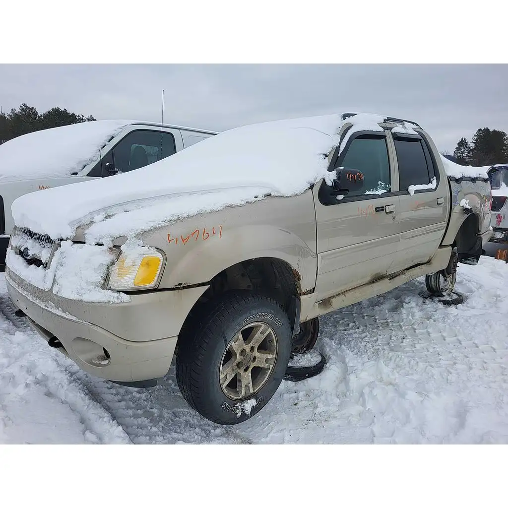 Photo of 2005 Ford Explorer