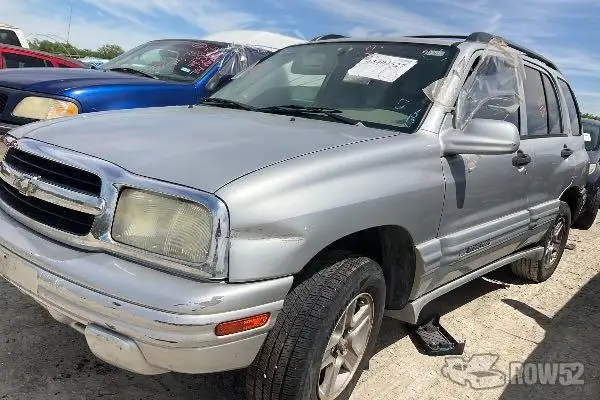 Photo of 2002 Chevrolet Tracker