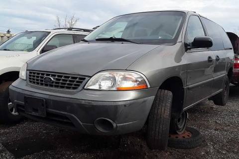 Photo of 2002 Ford Windstar