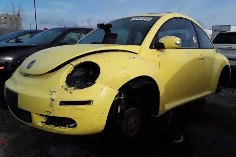 Photo of 2010 Volkswagen New Beetle