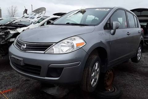 Photo of 2010 Nissan Versa