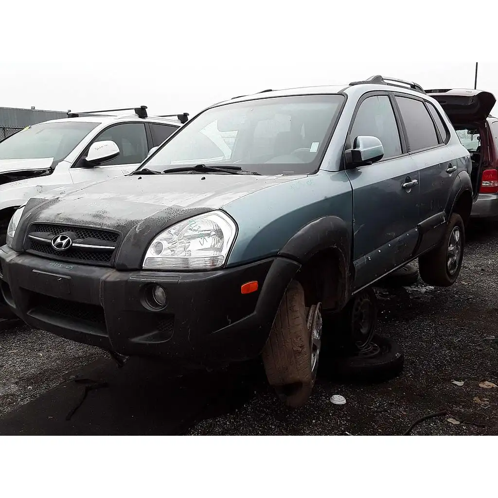 Photo of 2005 Hyundai Tucson