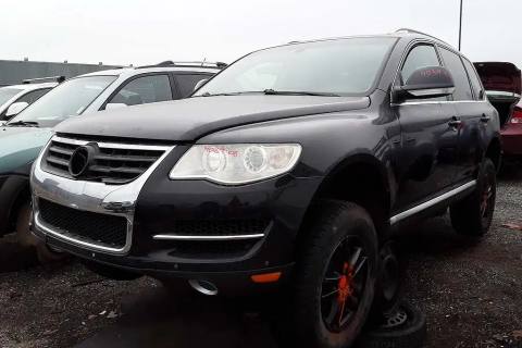Photo of 2008 Volkswagen Touareg