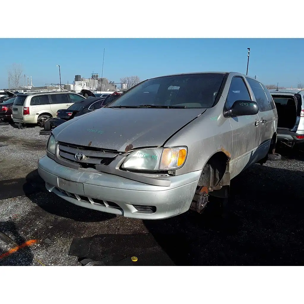 Photo of 2002 Toyota Sienna