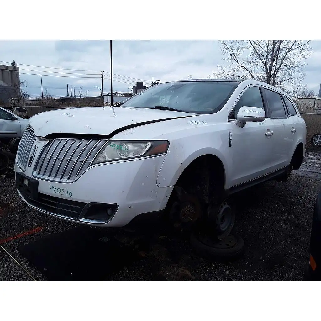 Photo of 2010 Lincoln Mkt