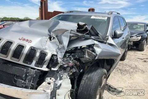 Photo of 2016 Jeep Cherokee