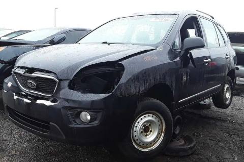 Photo of 2012 Kia Rondo