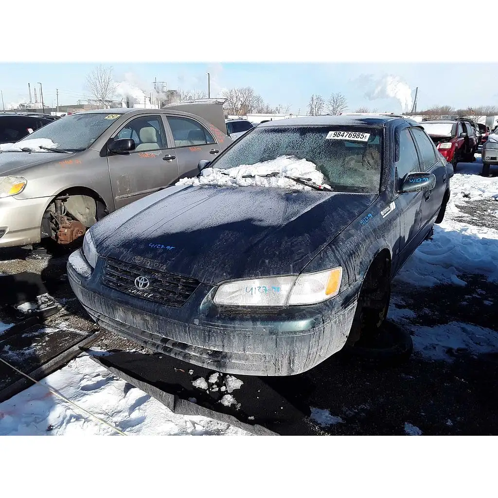 Photo of 1998 Toyota Camry