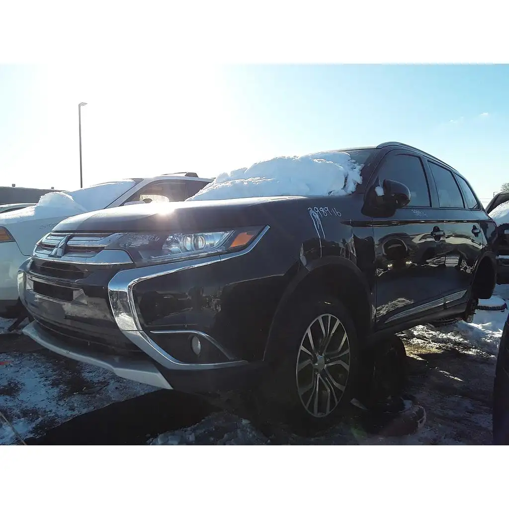 Photo of 2016 Mitsubishi Outlander